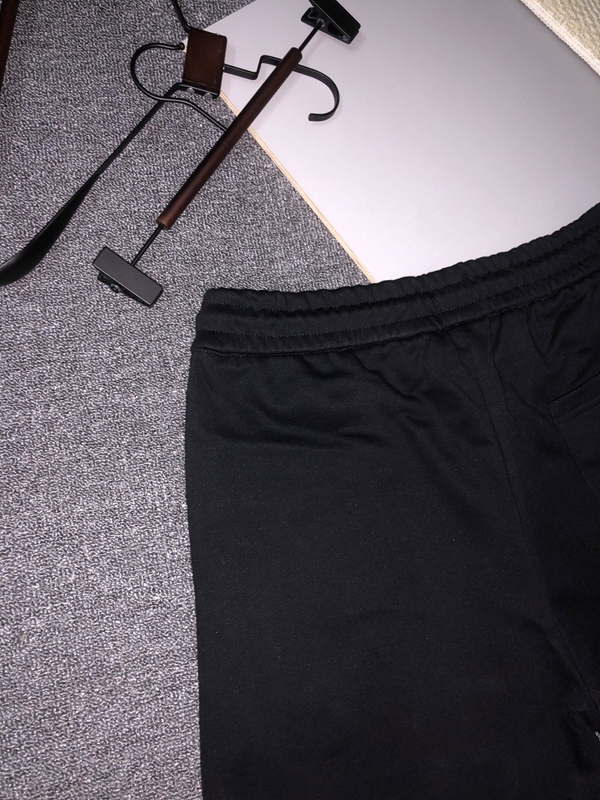 ブランドハーフパンツ着用イメージ